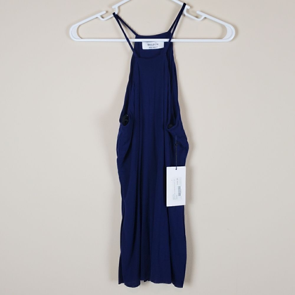 Bailey/44 Navy Blue Tank Size Medium Juniors